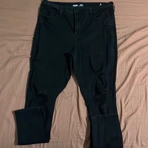 Old Navy, rockstar, super skinny, high rise jeans. Size 14. Black.